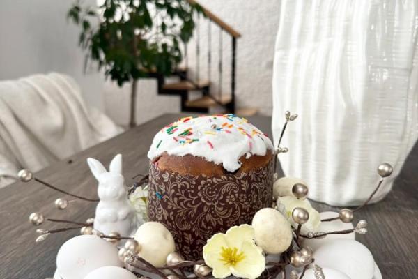 В это утро в доме всегда светлее, чем обычно.